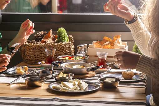 8 Best Places for Appetizers in Ohio!